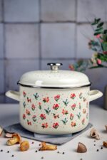 Garnek emaliowany z emaliowaną pokrywką 24 cm, 6,75 l, jasnokremowy, kolekcja Flowers - obrazek 2