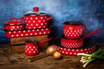 Garnek emaliowany ze szklaną pokrywką, 22 cm 5.0l, czerwony, Dots on red - obrazek 2