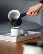 Tygielek emaliowany klasyczny na 4 kawy, 0.4 l czarny - obrazek 2