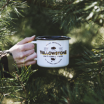 YELLOWSTONE ENAMEL CAMPING MUG | U.S. NATIONAL PARKS - obrazek 6